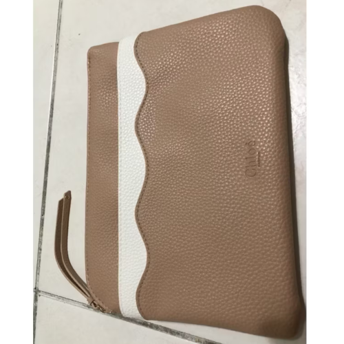 Chloe流行皮革化妝包（約20x15公分）傑克商店