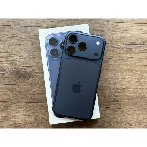 iPhone 17 Pro 256G 藍色 專賣店展示品9.7新保固2026/10月 分期付款0利率/高價回收折抵