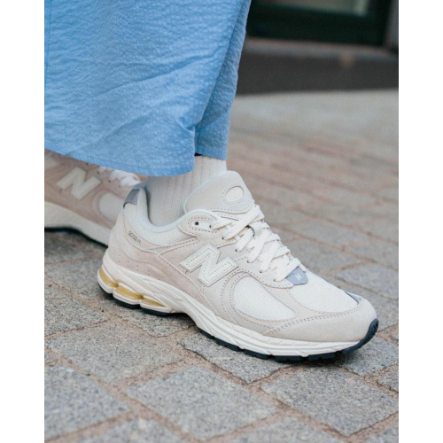 《Value》NEW BALANCE 2002R 白色 米白 復古 休閒鞋 情侶鞋 杏色 奶油白 M2002RCC