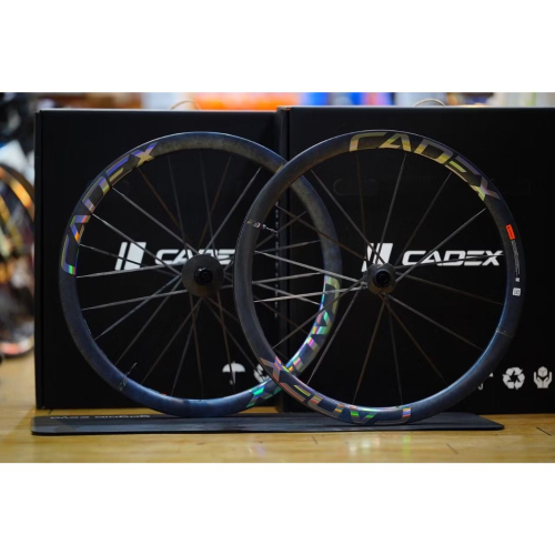 [最愛單車］現貨 到府安裝 2025 特殊限量色 GIANT NEW CADEX MAX 40 碳纖碟煞輪組 到府安裝