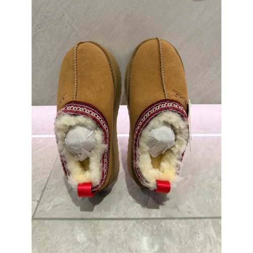 UGG UE 36
