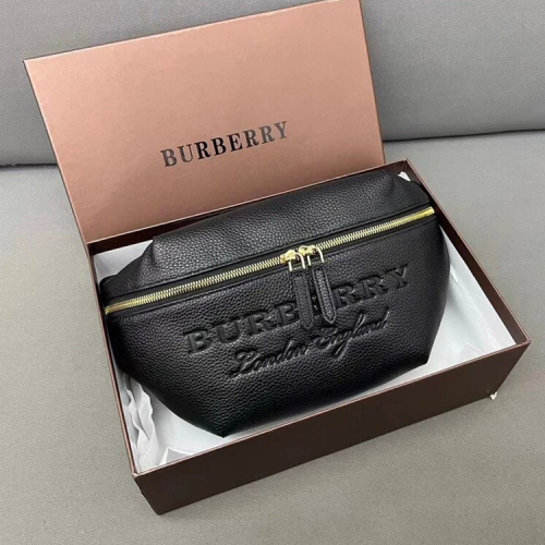 Burberry戰馬胸包 巴寶莉背包 男生胸包 男女通用款腰包 黑色真皮包包 皮質背包 斜背包 側背包 小背包 情侶包包