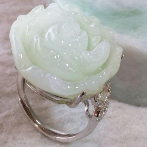 ?玫瑰花戒?天然緬甸玉A貨翡翠-冰晴 精雕 玫瑰花 造型女戒 現貨特惠【92jade 遇見善緣】翡翠戒指 母親節禮物