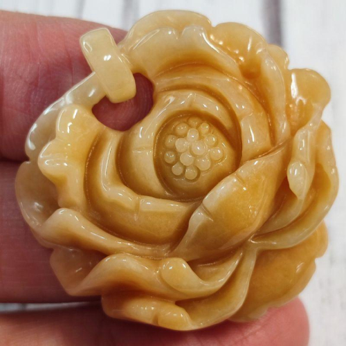 ?️花開富貴?️天然緬甸玉A貨翡翠-黃翡 裸空精雕 牡丹花 附證書 現貨實拍優惠特價【92jade遇見善緣】翡翠牡丹花