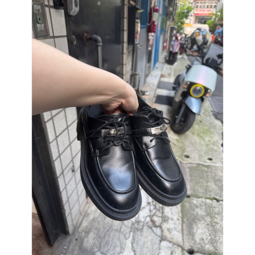 皮鞋