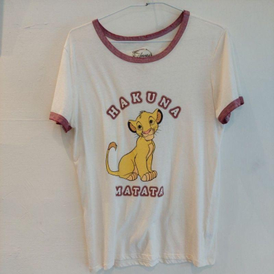 Disney hakuna matata獅子王米白短T XL