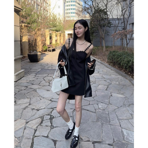 正韓 黑色小花西裝短洋裝