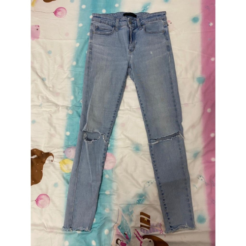 二手 女 UNIQLO 牛仔長褲 藍色 26號 破壞 不收邊 日本 品牌 台灣 門市 牛仔褲 古著