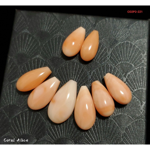 ?Coral珊寶手作-天然深水珊瑚水滴狀裸石(頂半孔) 17.4-22.2mm CO2P1-221