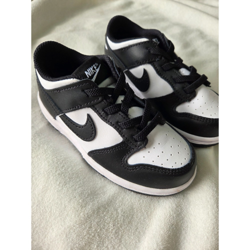 Nike鞋子