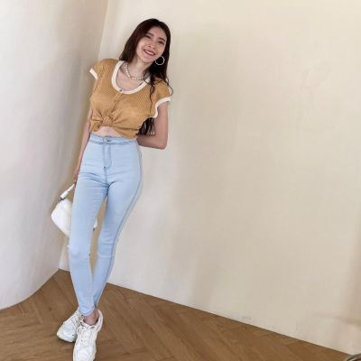 【DOE.FF】包臀桃心牛仔鉛筆褲 (現貨) 緊身褲 牛仔長褲 長褲女 高腰長褲 顯瘦長褲 牛仔褲 女裝 辣妹風 直筒褲