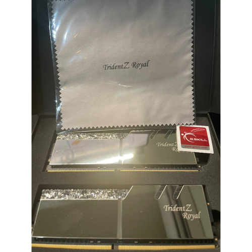 芝奇G.SKILL 皇家戟 32GB DDR4 3200（16x2）