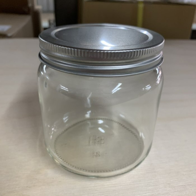 【嚴選SHOP】台灣製造 附蓋 500cc銀蓋寬口圓罐 收納罐 果醬瓶 醬菜瓶 玻璃瓶 玻璃罐 儲物罐 罐子【T047】