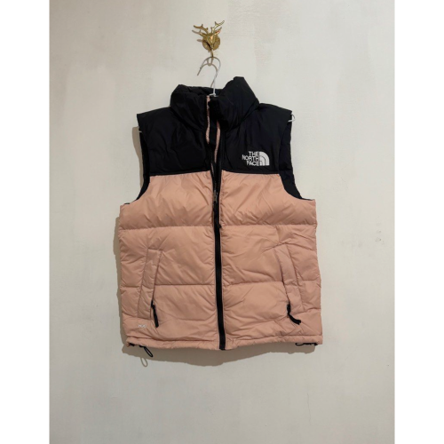 The North Face正品粉黑羽絨背心