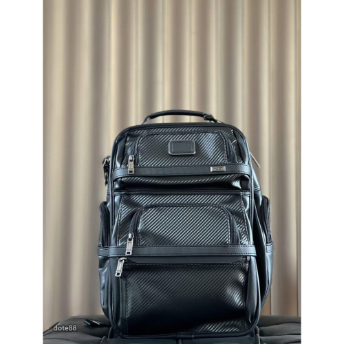【Tumi】途米背包雙肩包背包旅行包碳纖維材質內置獨立電腦隔層配USB端口多隔層設計送人禮物功能齊全用出門必備