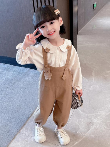 寶貝童裝女童套裝2023春季新款女寶寶洋氣時髦春裝兒童背帶褲襯衫二件套潮