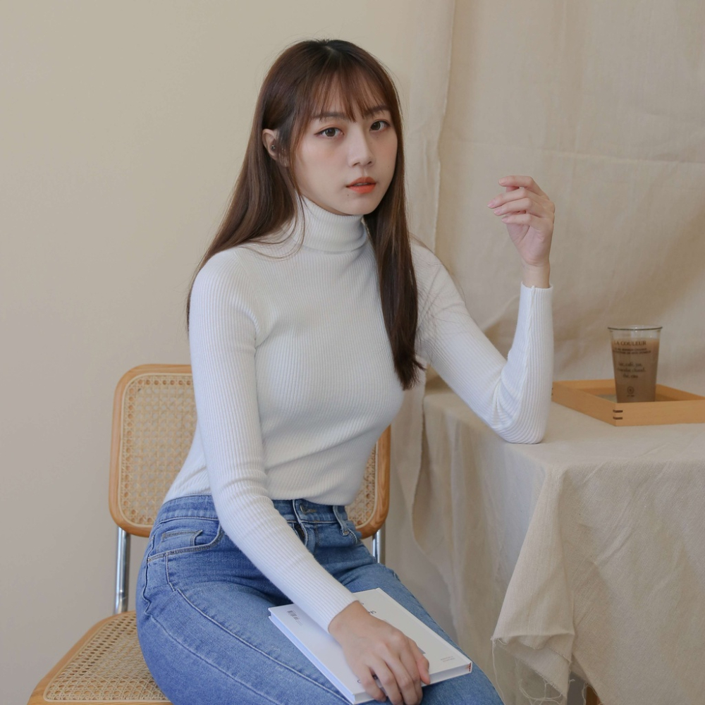 【Our Studio】基本打底高領針織上衣 白色 杏色 駝色(現貨)