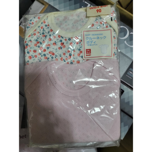 ＂全新出清＂UNIQLO BABY 短袖包臀衣2件 90
