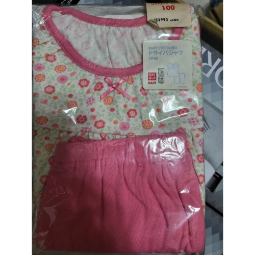＂全新出清＂UNIQLO BABY 短袖居家服2件組 100