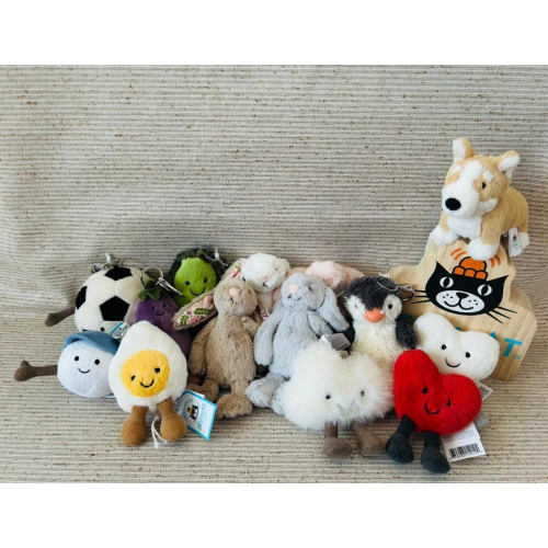 【現貨】英國 Jellycat 吊飾 鑰匙圈 花生 可頌 咖啡杯 網球 足球 多款可選