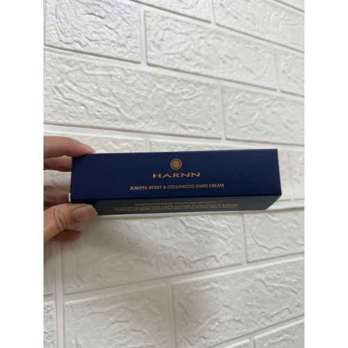 HARNN 泰國??頂級精油天然護手霜 （杜松子）50ml
