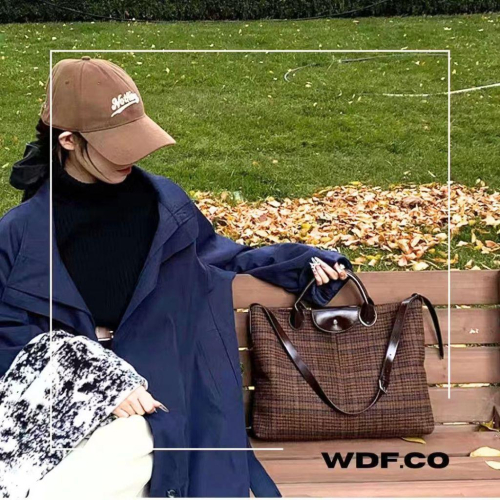 WDF.CO現貨│2025新款韓國毛呢皮革托特包│黑綠棕3色格紋包 │斜背包│ 有拉鍊│肩帶可調｜通勤包｜外出包