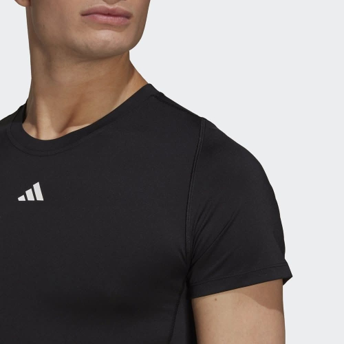 男子 ADIDAS TECHFIT 黑色 吸濕排汗 訓練 短袖緊身上衣 定價1090