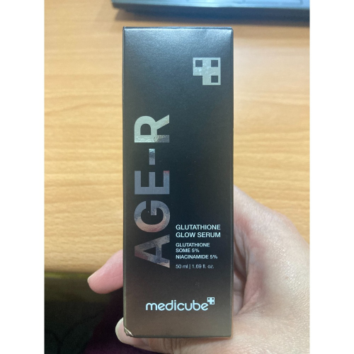全新 台灣公司貨MEDICUBE AGE-R穀胱甘肽緊緻煥白安瓶50ml 效期20261109