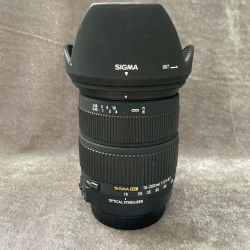 Sigma 18-200mm F3.5-6.3 DC Macro OS HSM FOR CANON