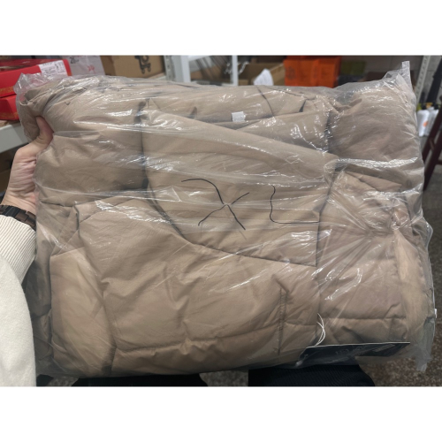 洪洪背心