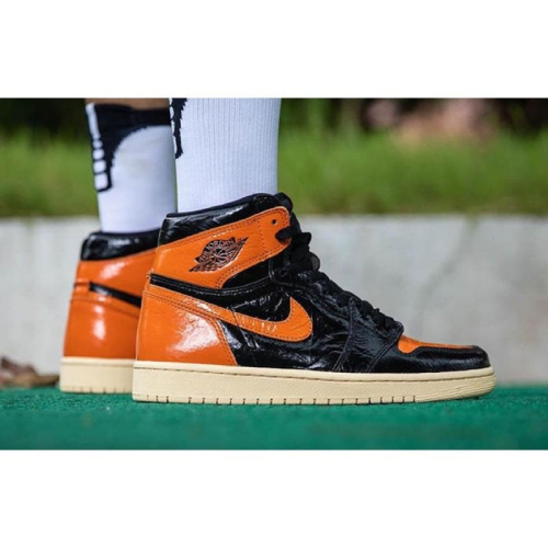 Air Jordan BLACK/ORANGE 芝加哥 黑橘 灌碎