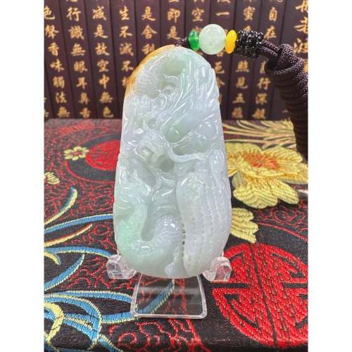 天然翡翠A貨-龍霸天下吉祥福氣富貴臨門立體厚庄掛件 商品編號：070602