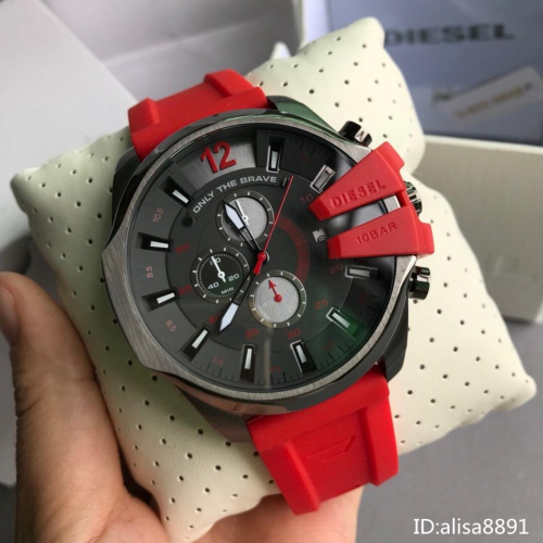 DIESEL迪賽手錶 CHIEF軍官系列 三眼計時腕錶 紅色橡膠錶帶石英錶 日曆防水手錶 大直徑休閒運動男錶DZ4427