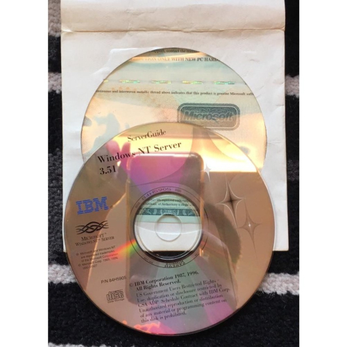 IBM Windows NT Server 3.51光碟 (收藏品)