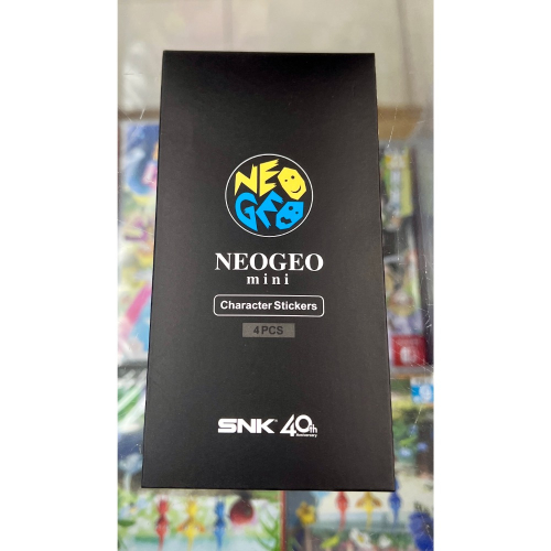 原廠 SNK 40 周年 紀念遊戲機 SNK NEOGEO mini 專用 機身裝飾 貼紙 4枚入【士林遊戲頻道】
