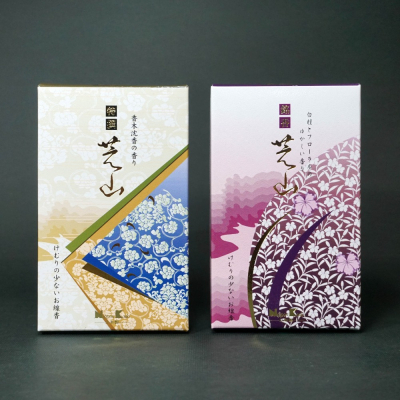 日本香堂 芝山系列 超值大盒裝 銘香芝山 特撰芝山 白檀 花香 沉香 淡煙 少煙 線香 薰香 臥香 檀香 〈全館現貨〉