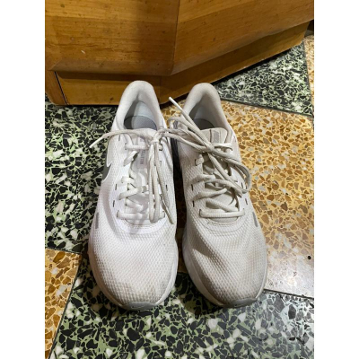 Nike 女生慢跑鞋