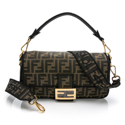 【FENDI 芬迪】 FENDI 老花肩背手提法棍兩用包 __DVSHOP 保證正貨 台灣現貨不用等
