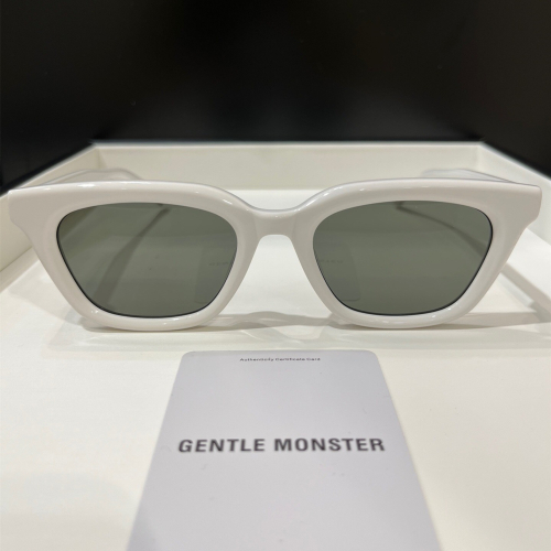 GENTLE MONSTER墨鏡 GM墨鏡 GM太陽鏡 防紫外線大框墨鏡 新品HUE墨鏡 男女通用款墨鏡 白色方框墨鏡