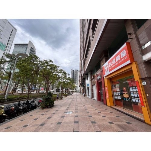 〚三多商圈優質商辦(1)〛TE02352120