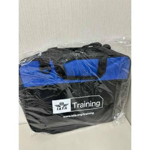 現貨商品 全新商品 新加坡帶回 國際航空運輸協會 訓練中心 紀念公事包筆電包
