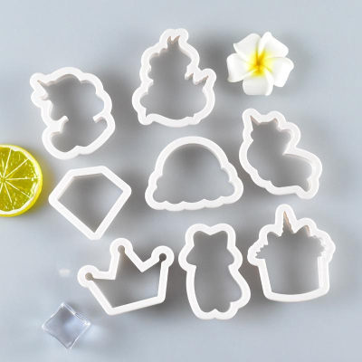 臺灣出貨 現貨 歐思麥烘焙 新品8pcs獨角獸餅乾模套裝翻糖蛋糕裝飾工具塑膠烘焙模具（库）