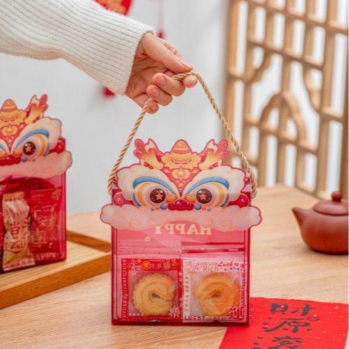 ▪3入▪新年龍角醒獅PET手提盒/春節禮物禮品盒/龍年透明新年糖果包裝盒/牛軋糖餅乾盒/雪花酥手提包裝盒
