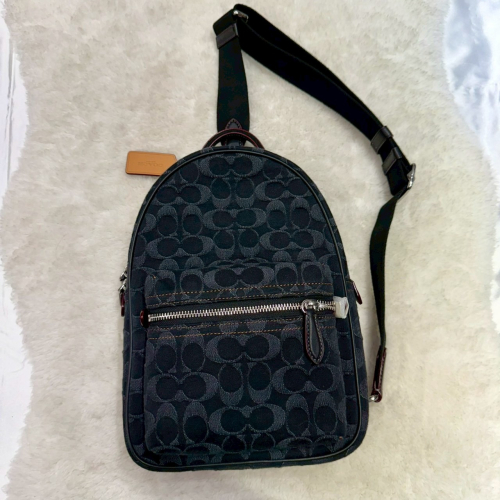 【蔻馳｜全新】現貨 COACH 包包 胸包 男款 滿版 緹花布 斜背包 秒殺款｜Little Bee 小蜜蜂精品