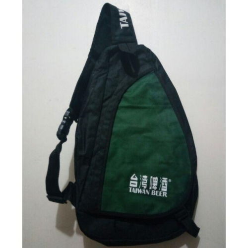 側背包男用款台啤限量