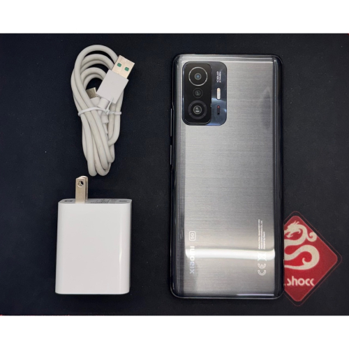 二手精品 小米11T 5G 億萬畫素手機 8/256G 色 9.5成新 無盒裝有附正廠充電頭及線 贈保護貼及空壓殼