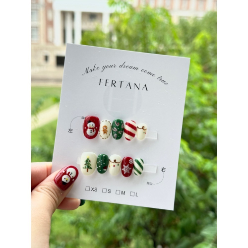 Fertana studio 手工穿戴甲 聖誕手繪款001