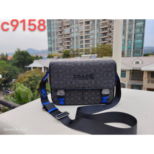 （momo shop）Coach 蔻馳 C9158新款男包LEAGUE信使包單肩斜挎包