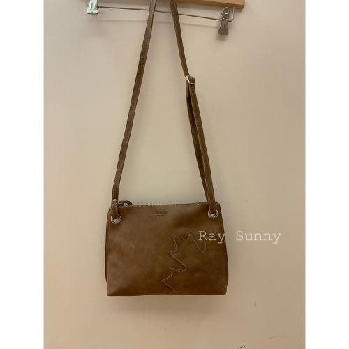 RS代購 Roots全新正品優惠 Roots配件-門市新品 楓葉側背包 滿額贈購物袋