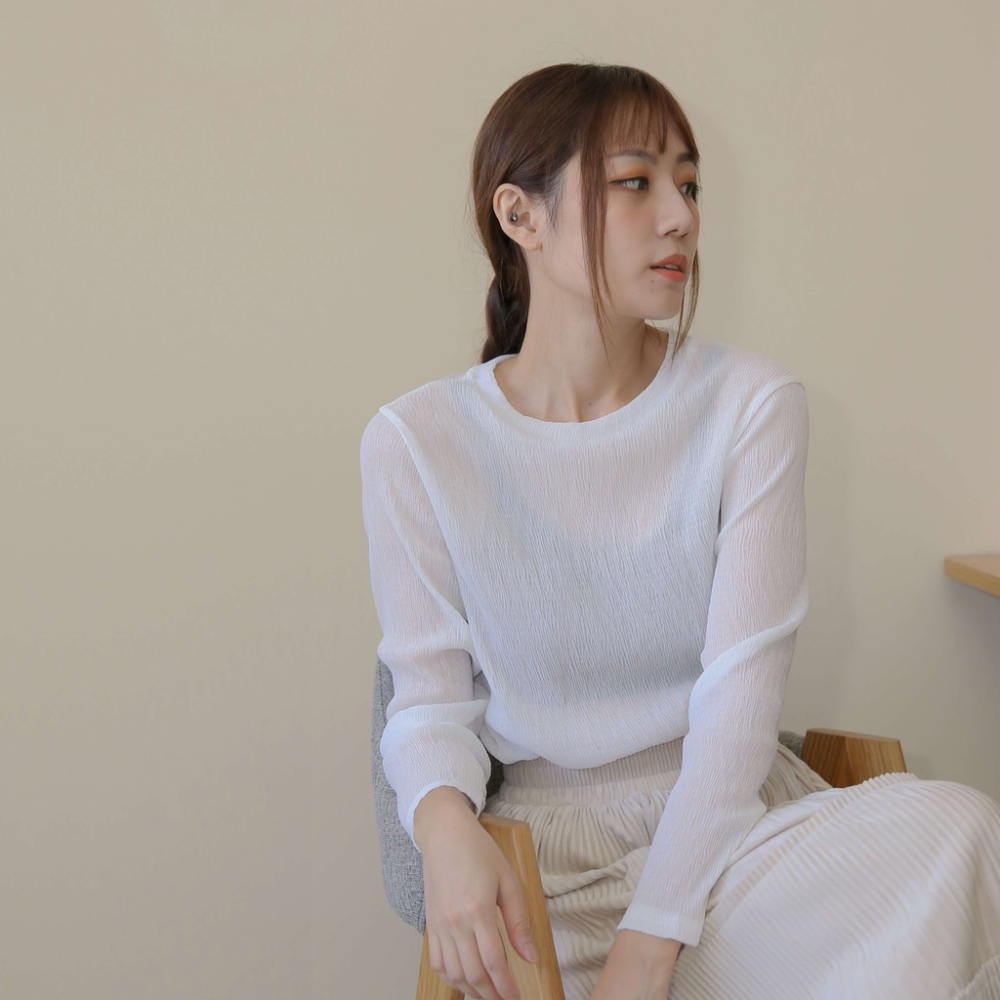【Our Studio】透肌褶皺長袖上衣 白色(現貨)